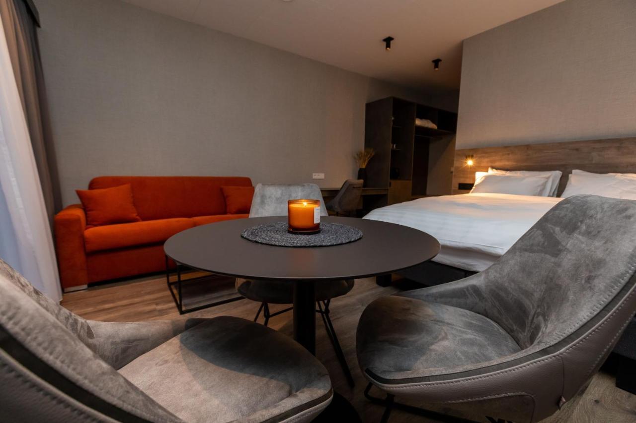 Hotel Halond Акурейрі Екстер'єр фото