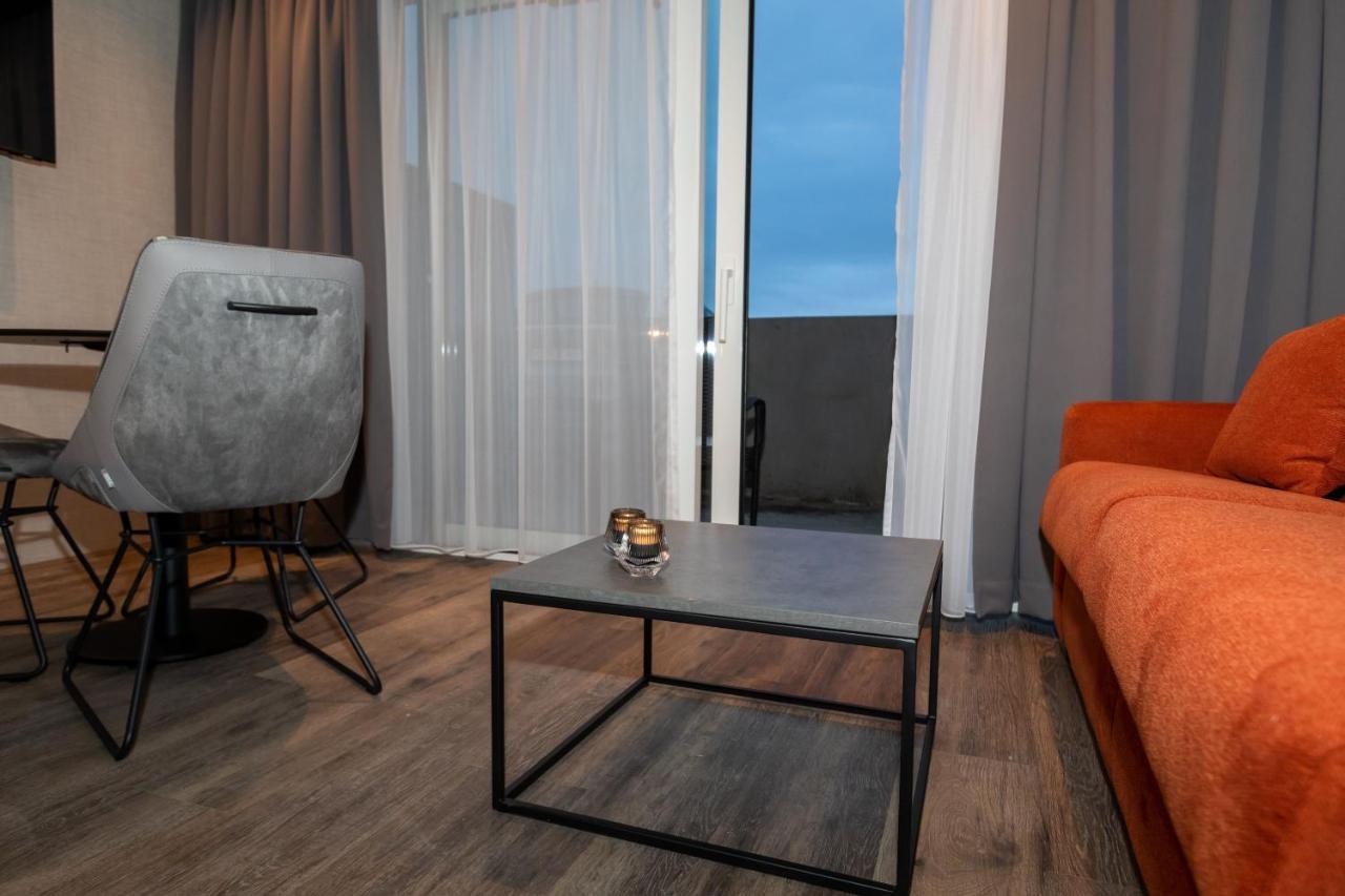 Hotel Halond Акурейрі Екстер'єр фото